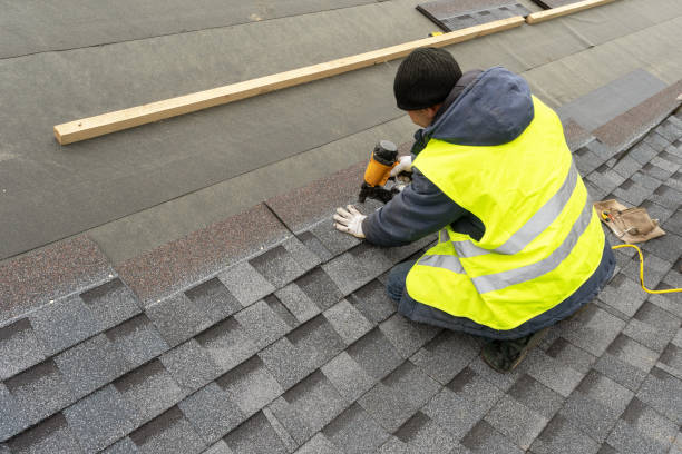 Best Emergency Roof Repair  in Eldorado, IL
